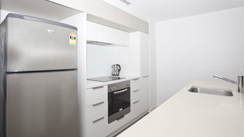 BEST WESTERN Islington Apartments - Accommodation Broome 0