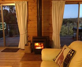 Binalong Views - Accommodation Broome 4
