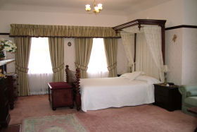 Elms Of Hobart - The - Accommodation Broome 0