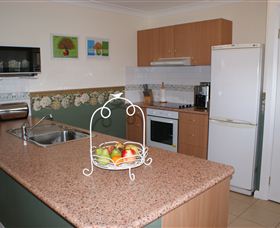 Eloura Luxury Self-Contained Bed & Breakfast Accommodation - Accommodation Broome 3