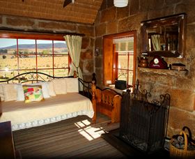 Oatlands Manor - Accommodation Broome 2