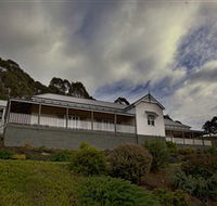 House on the Hill Bed and Breakfast - Accommodation Broome