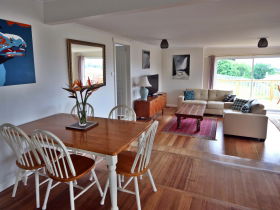 Seaview House Ulverstone - Accommodation Broome 1
