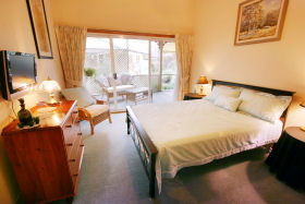 B & B At Winterbrook - Accommodation Broome 0