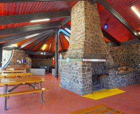 Discovery Holiday Parks Cradle Mountain Cosy Cabins - Accommodation Broome 1