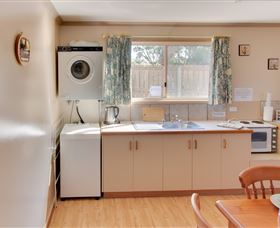 Amos House And Swansea Ocean Villas - Accommodation Broome 1