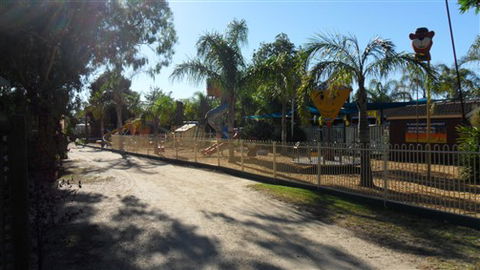 Nathalia Motel And Holiday Park - Accommodation Broome 2
