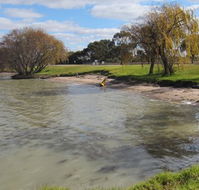 Kangaroo Lake Caravan Park - Accommodation Broome