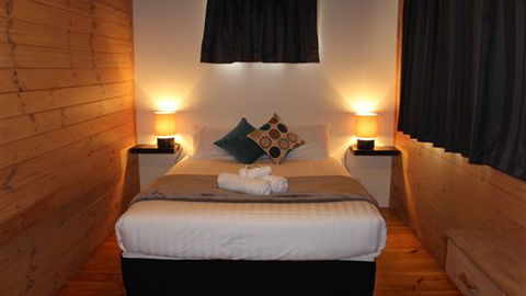 Lakes And Craters Holiday Park - Accommodation Broome 1