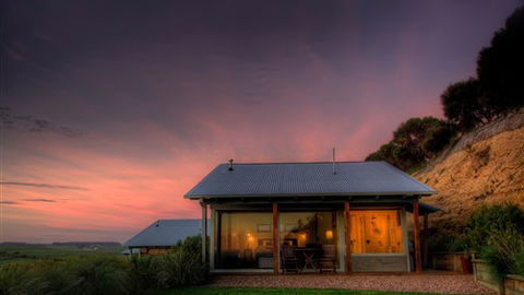 Anchors Beach House - Accommodation Broome 1