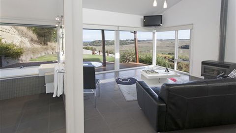Anchors Beach House - Accommodation Broome 6