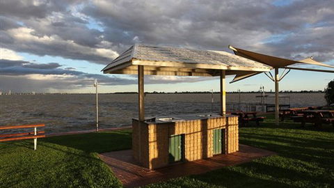 Lake Edge Resort - Accommodation Broome 4