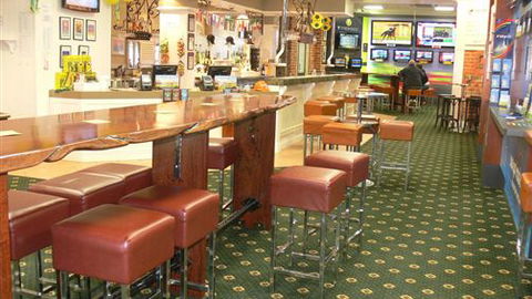 The Yarrawonga Hotel - Accommodation Broome 5