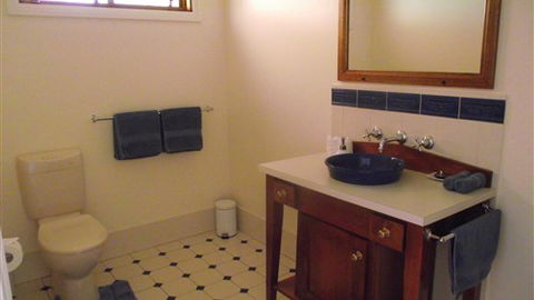 Stableford House Bed & Breakfast - Accommodation Broome 3