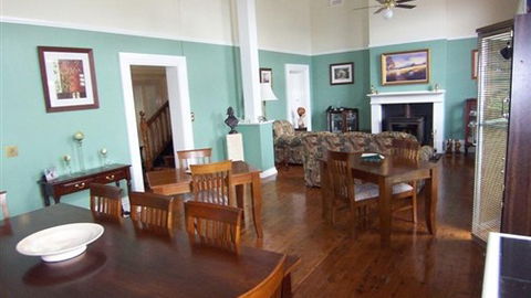Bank On Main - Accommodation Broome 0