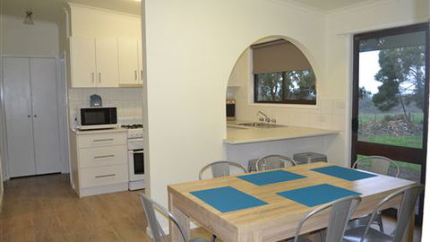 Sea Glimpse Farm Stay - Accommodation Broome 2