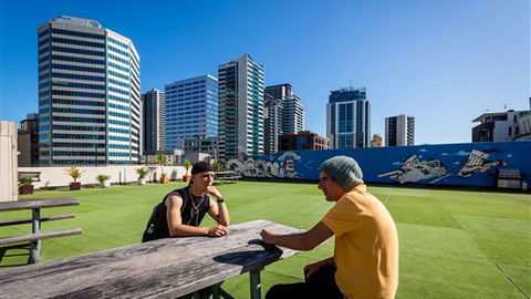 Discovery Melbourne - Accommodation Broome 5