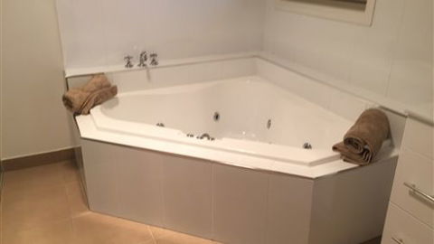 Curdievale Riverfront Lodge - Accommodation Broome 2