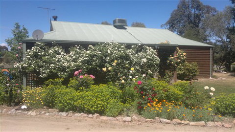 Vals Retreat - Accommodation Broome 0