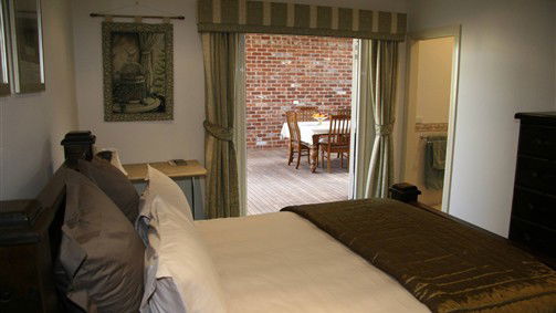 Cabarita ACT Accommodation Broome