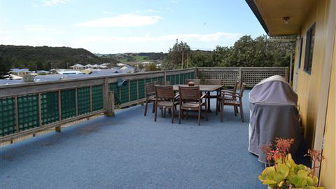 House On The Hill Port Campbell - Accommodation Broome 6