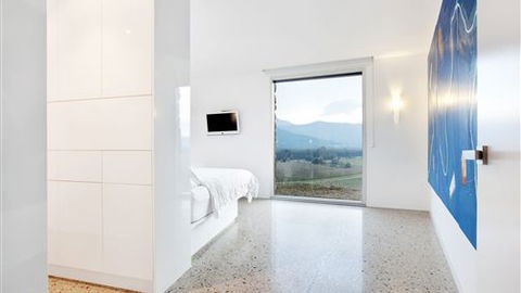 Feathertop Chateau - Accommodation Broome 6
