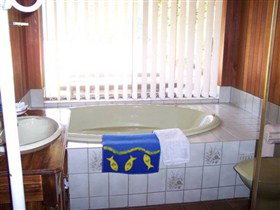 Botts Beach Retreat - Accommodation Broome 3