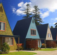 A-Frame Chalets  Mokutu - Accommodation Broome