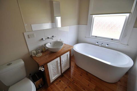 Ain Garth Self Catering Accommodation - Accommodation Broome 4