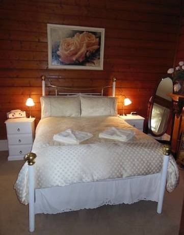 Airleigh Rose Cottage - Accommodation Broome 3