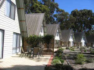A-Line Holiday Village - Accommodation Broome 0