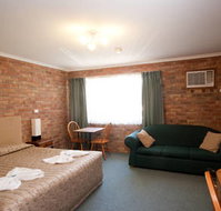 Allan Cunningham Motel and Old Wagon Restaurant - Accommodation Broome