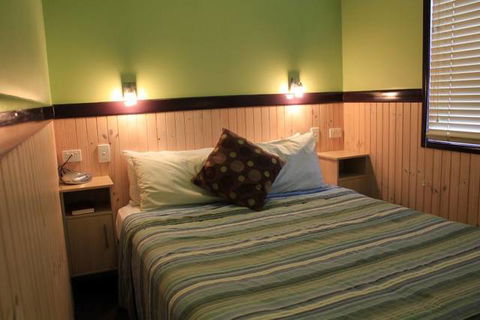 Aussie Outback Oasis Cabin & Van Village - Accommodation Broome 0