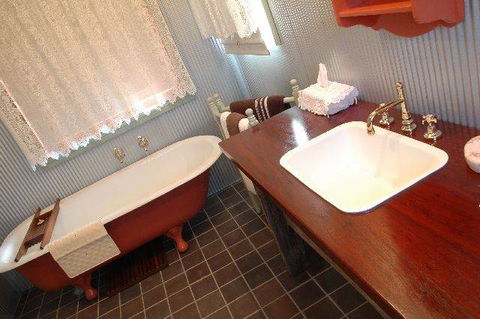 Wombat Lodge - Accommodation Broome 3