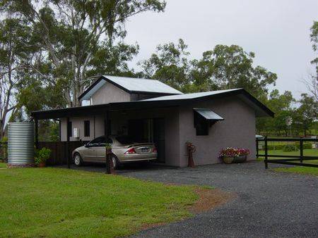 Belvoir B & B Cottages - Accommodation Broome 4