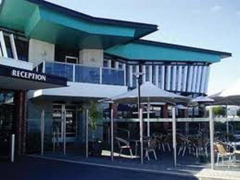 Comfort Hotel Highlander - Accommodation Broome 0