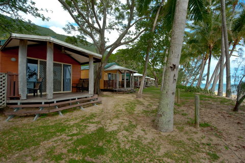 Ellis Beach Oceanfront Bungalows & Caravan Pk - Accommodation Broome 2