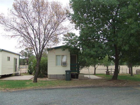Grenfell Caravan Park - Accommodation Broome 0