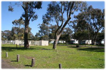Lake Waranga Caravan Park & Holiday Camp - Accommodation Broome 2
