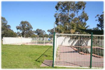 Lake Waranga Caravan Park & Holiday Camp - Accommodation Broome 3