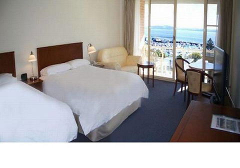 Marina Resort Nelson Bay - Accommodation Broome 2