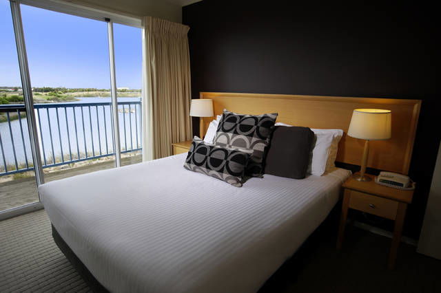 Williamstown North VIC Accommodation Broome