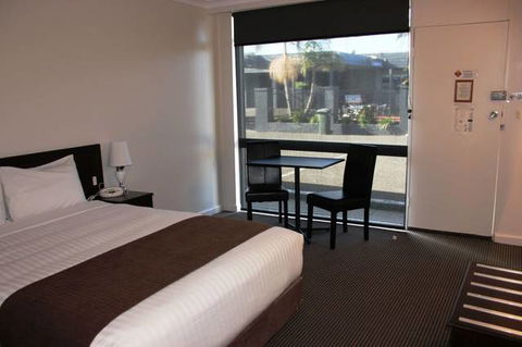Sunshine Motor Inn - Accommodation Broome 0