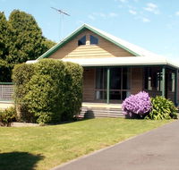 The Black Dolphin - Accommodation Broome
