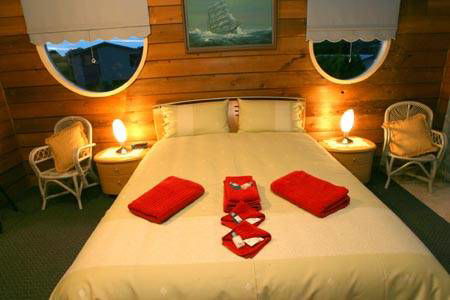 The Black Dolphin - Accommodation Broome 5