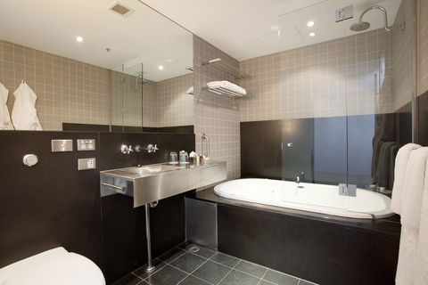 Mansion Hotel And Spa At Werribee Park - Accommodation Broome 7