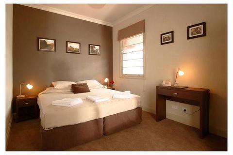 The Royal Hotel - Accommodation Broome 1