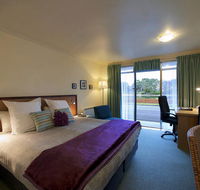 The Waterfront Wynyard - Accommodation Broome