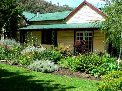 The Witches Garden - Cottage On The Creek - Accommodation Broome 1