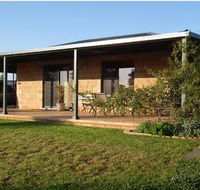 Welcome Cottage Executive Serviced Accommodation - Accommodation Broome